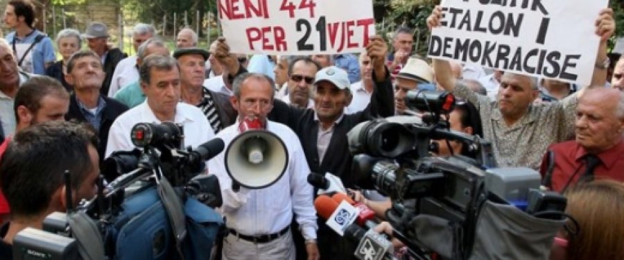 LISTA/ Zbardhen 500 emrat e të ish-përndjekurve që përfitojnë dëmshpërblim