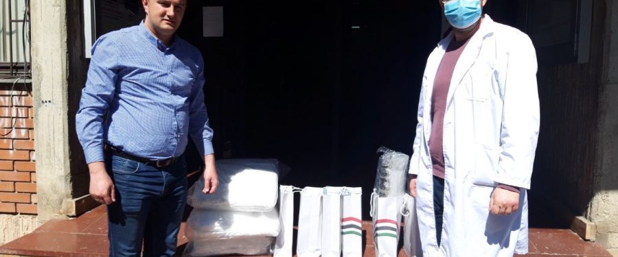 Dauti Komerc,ndihmë për mantelbardhët